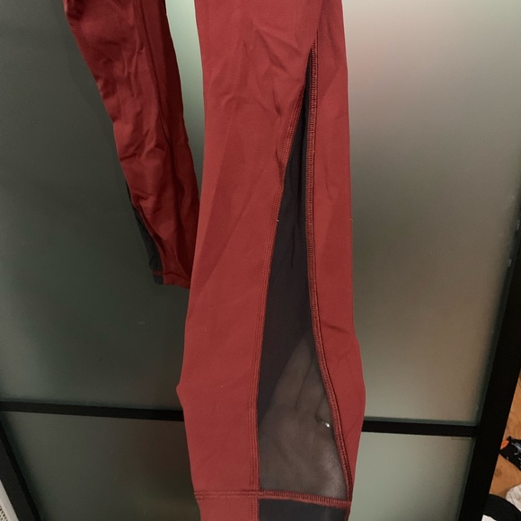 Lululemon 7/8 pants - Picture 2 of 2